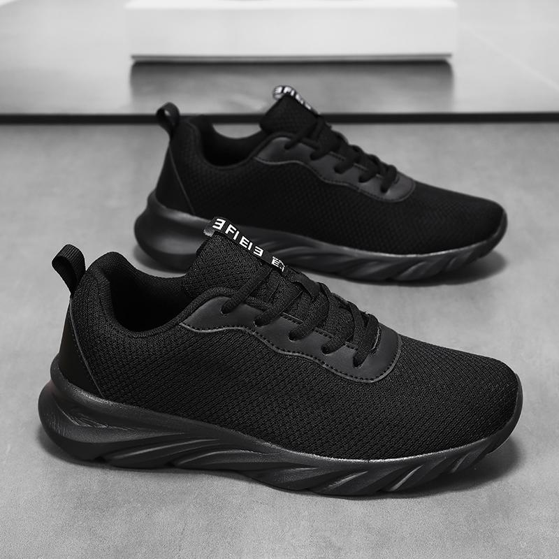 

Чоловічі бігові легкі дихаючі спортивні туфлі для чоловіків модні кросівки нековзкі зручні туфлі для ходьби тренувальні туфлі 45 чорний
