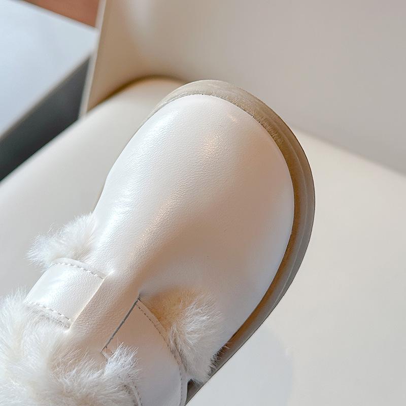 Korean Style Girls' Plush Cotton Velcro Leather Shoes - Thick Sole, Warm for Autumn/Winter 2025