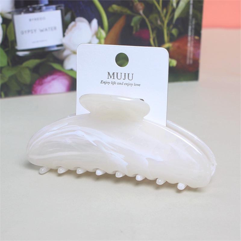 

Конфетная заколка для волос Продвинутый ацетат Мрамор Муар Задняя часть головы Зажим-акула Полукруглая Полумесяц Захват-клип бежевый