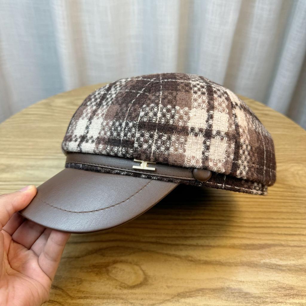 Octagonal Hat Women's Autumn and Winter Retro British Plaid Woolen Beret Versatile Newsboy Hat Trend