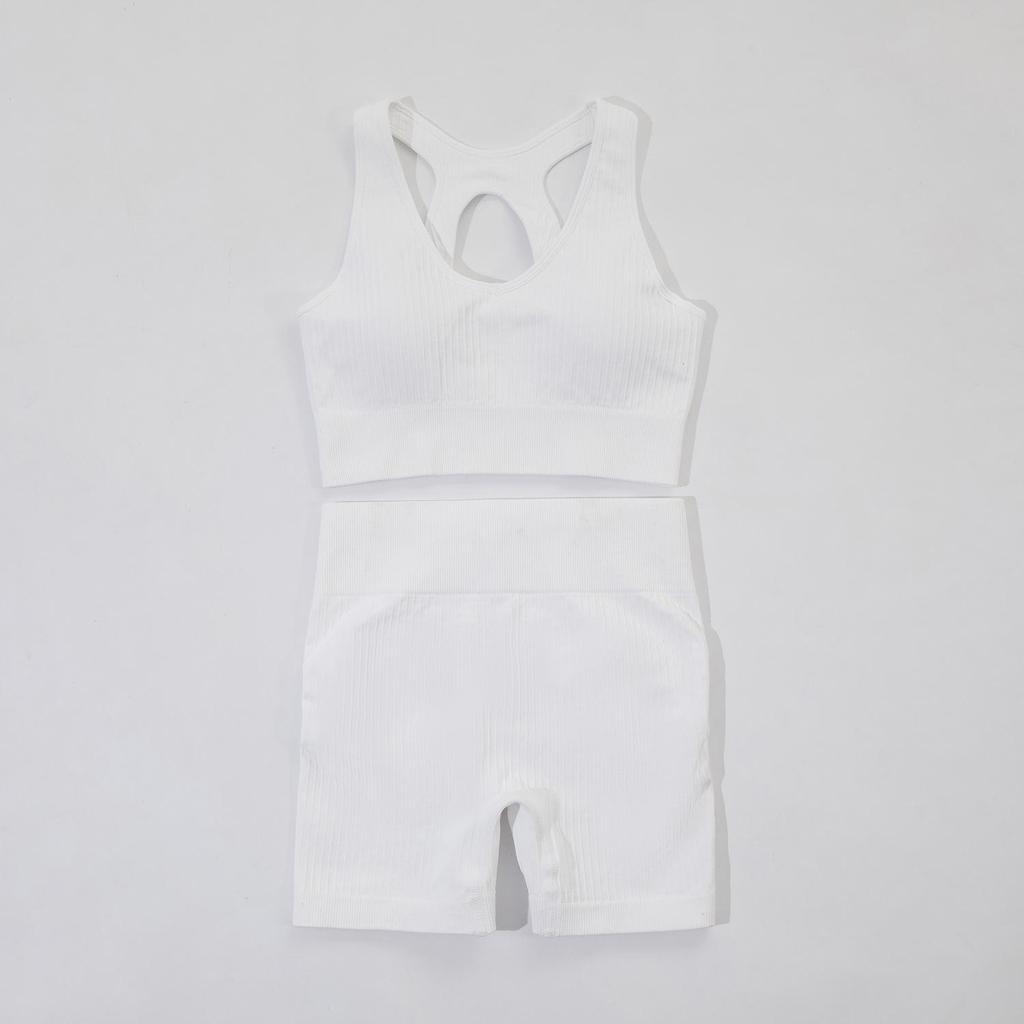 Spring Ribbed Seamless Yoga Suit - Women's Sexy Sports Fitness Set with Hip-Lifting Shorts
