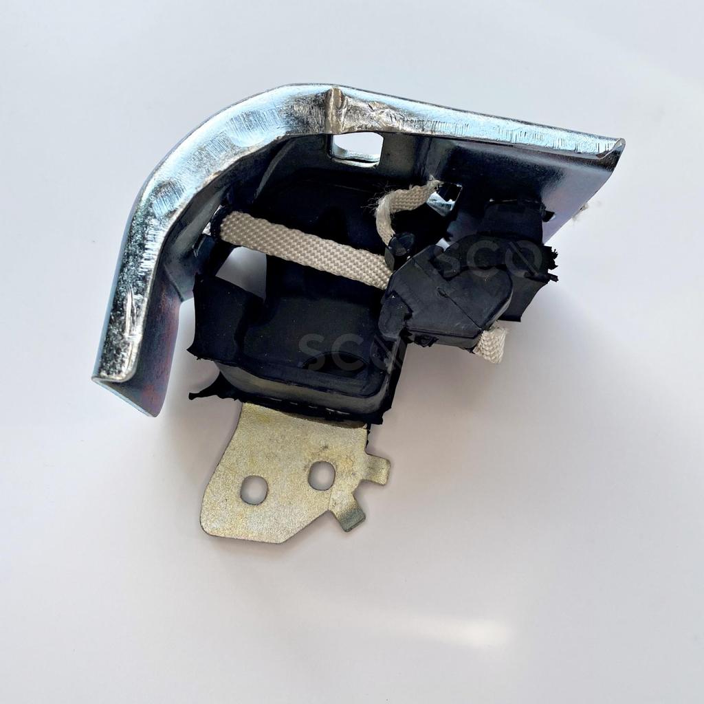 Exhaust Rear Mount for Renault Megane II for Scenic II Exhaust Holder Metal for Megane 2 8200035448