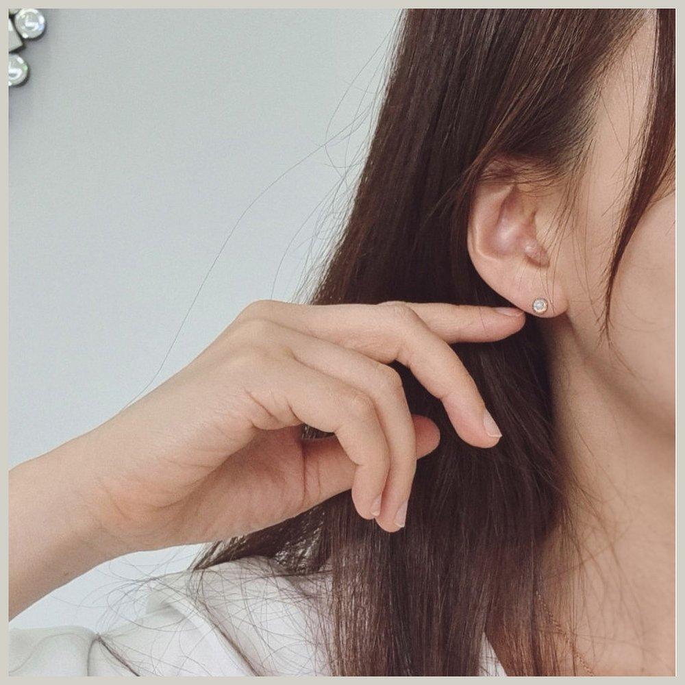 14K Ki0109Pi Opal Piercing