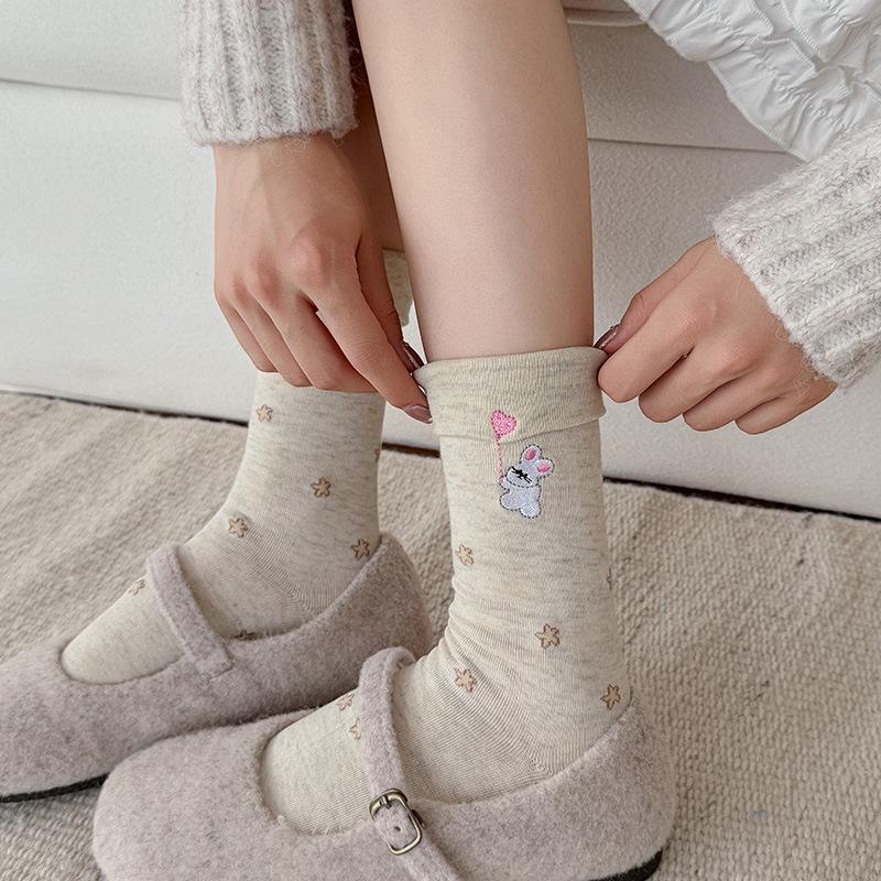 Female Autumn New Embroidery Bow-dot Cartoon Animal Cute Flanging Tube Pile Socks
