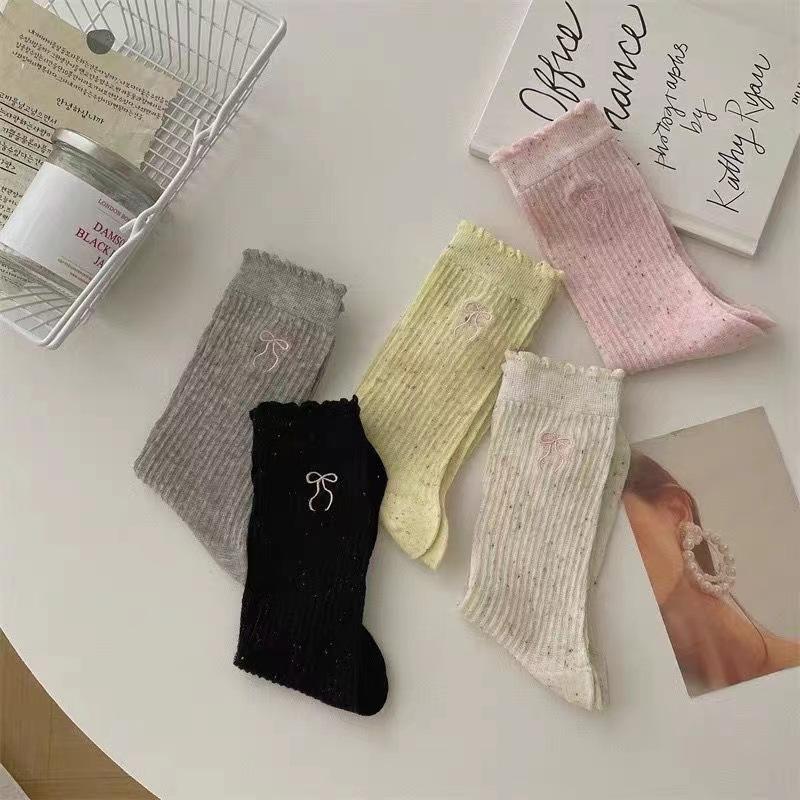 5 Pairs of Female Spring and Summer Thin Embroidery Bow Hollow Tube Stack Socks