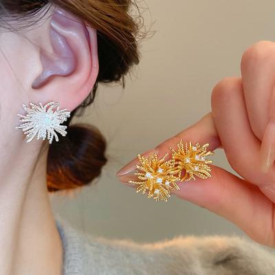 Módní korejské náušnice klipsy s osobností Ohňostrojové květy Bez piercingu Mosazné vykládané zirkoniovými náušnicemi pro ženy Šperky