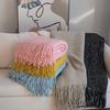 Nordic Bed Throw Blanket Two-Color Sofa Cover Luxury Knitted Blanket Home Decor Bed Cover Modern Design Soft Bedspread Shawl