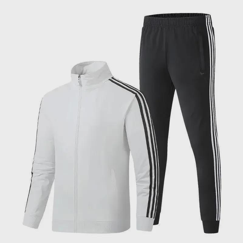Men's and Women's Slim-Fit Sportswear: Stand-up Collar Running Suits, Versatile Two-Piece Sets for Spring and Autumn, Ideal for Couples.