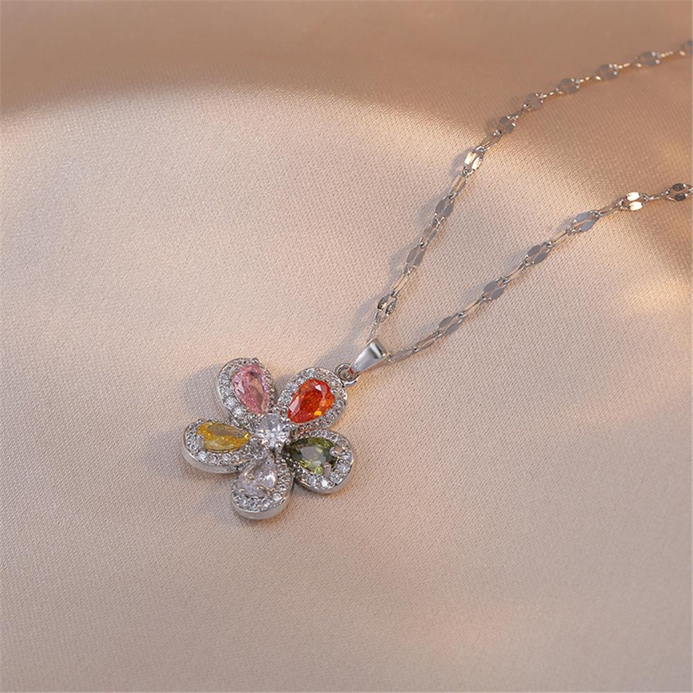 Female Crystal Rainbow White Zircon Stone Flower Pendant Necklace Vintage Gold Color Wedding Jewelry For Women