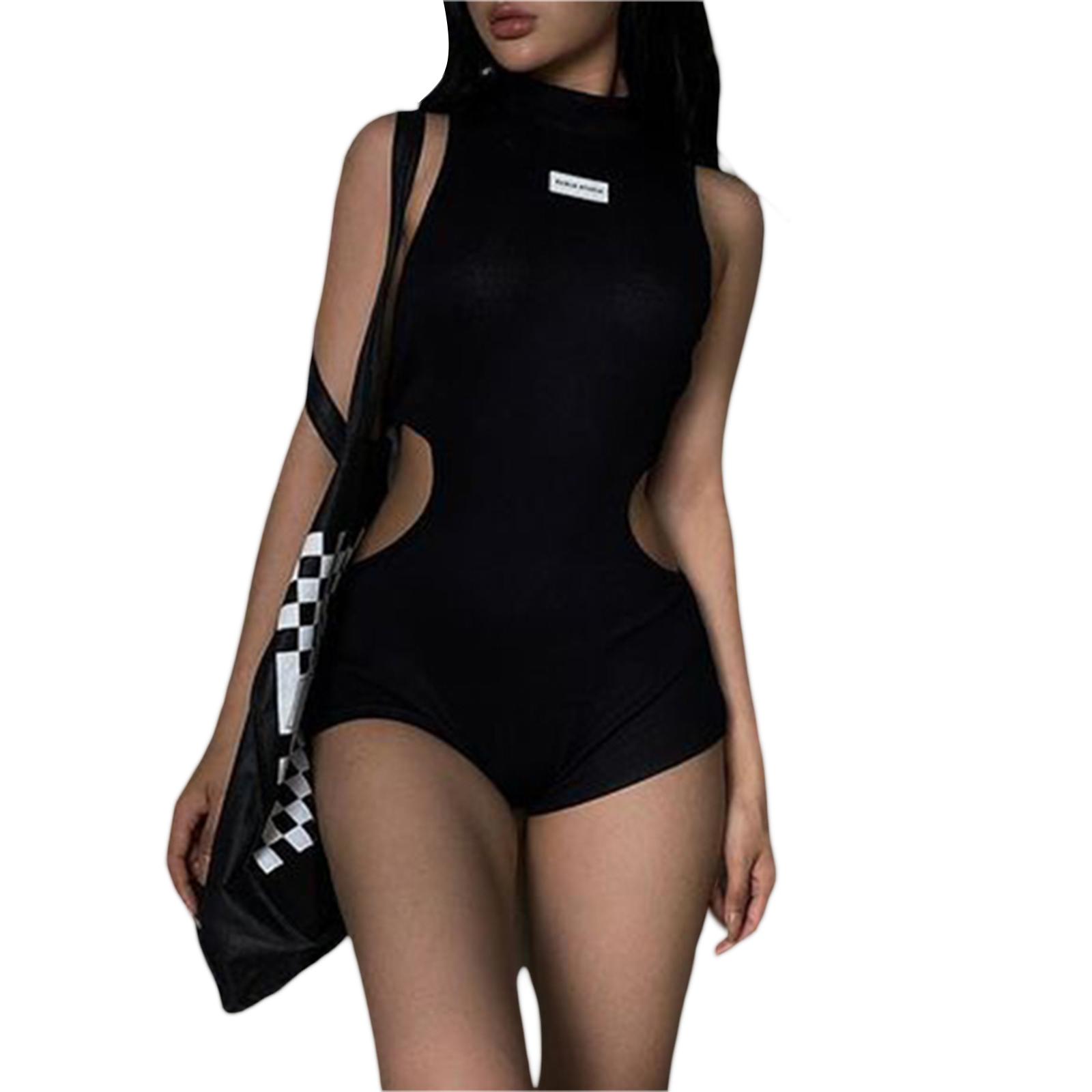 

Женский комбинезон-комбинезон с воротником-стойкой, без рукавов, с вышитыми буквами, с вырезами, шорты L чёрный