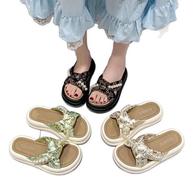 Internet Celebrity Thick Bottom Color Cross Pearl Slippers Women 2025 New Summer Wear Non-slip Casual Beach One-word