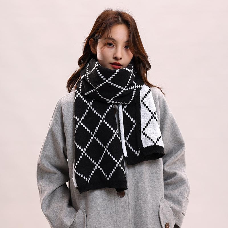 Christmas red scarf women's winter new plaid versatile New Year's knitted wool high-end scarf birthday gift