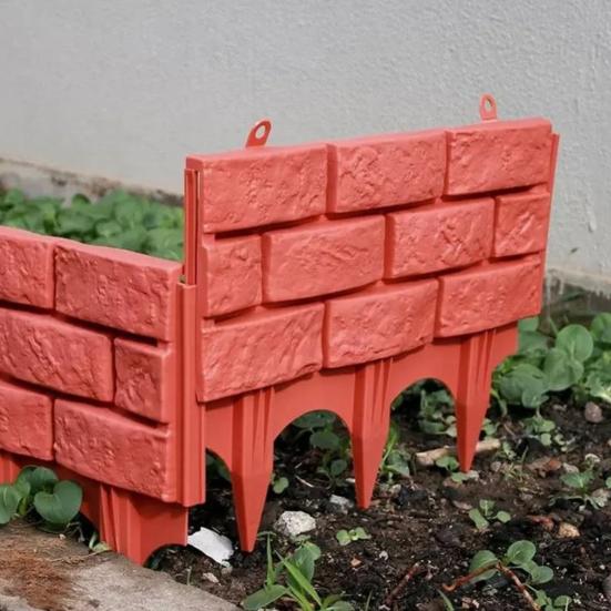 Plastic Garden Retaining Fence Brick Look Edging Border Outdoor Landscape Edging Fence Decorative Picket Panel for Flower Beds Paths Lawns Yard