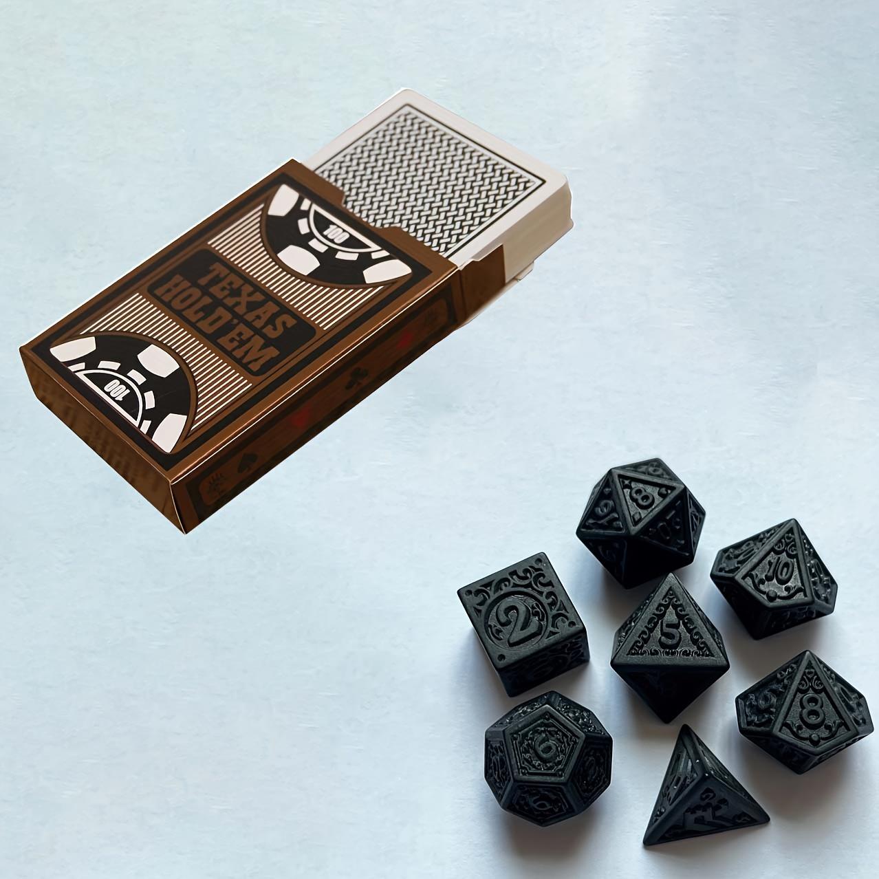 

Водонепроницаемые игральные карты и набор из 7 черных кубиков, пластиковая большая колода с буквами, винтажная многогранная настольная игра 1pc