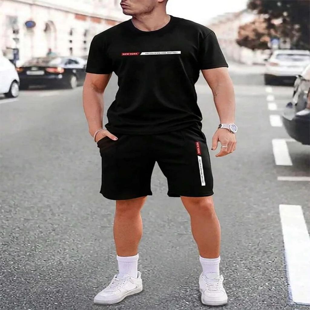 Urban Street Fashion Trend Men's Round Neck Short Sleeved Set, Outdoor Simple Round Neck Top, Casual and Comfortable Shorts