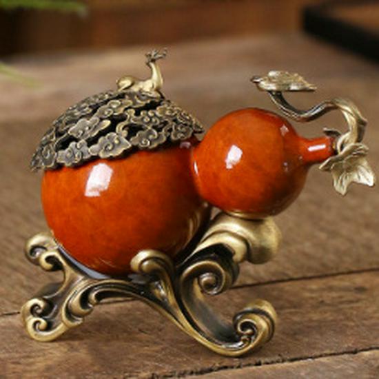 

Fu Lu Auspicious Sandalwood and Agarwood Copper Incense Burner & Holder