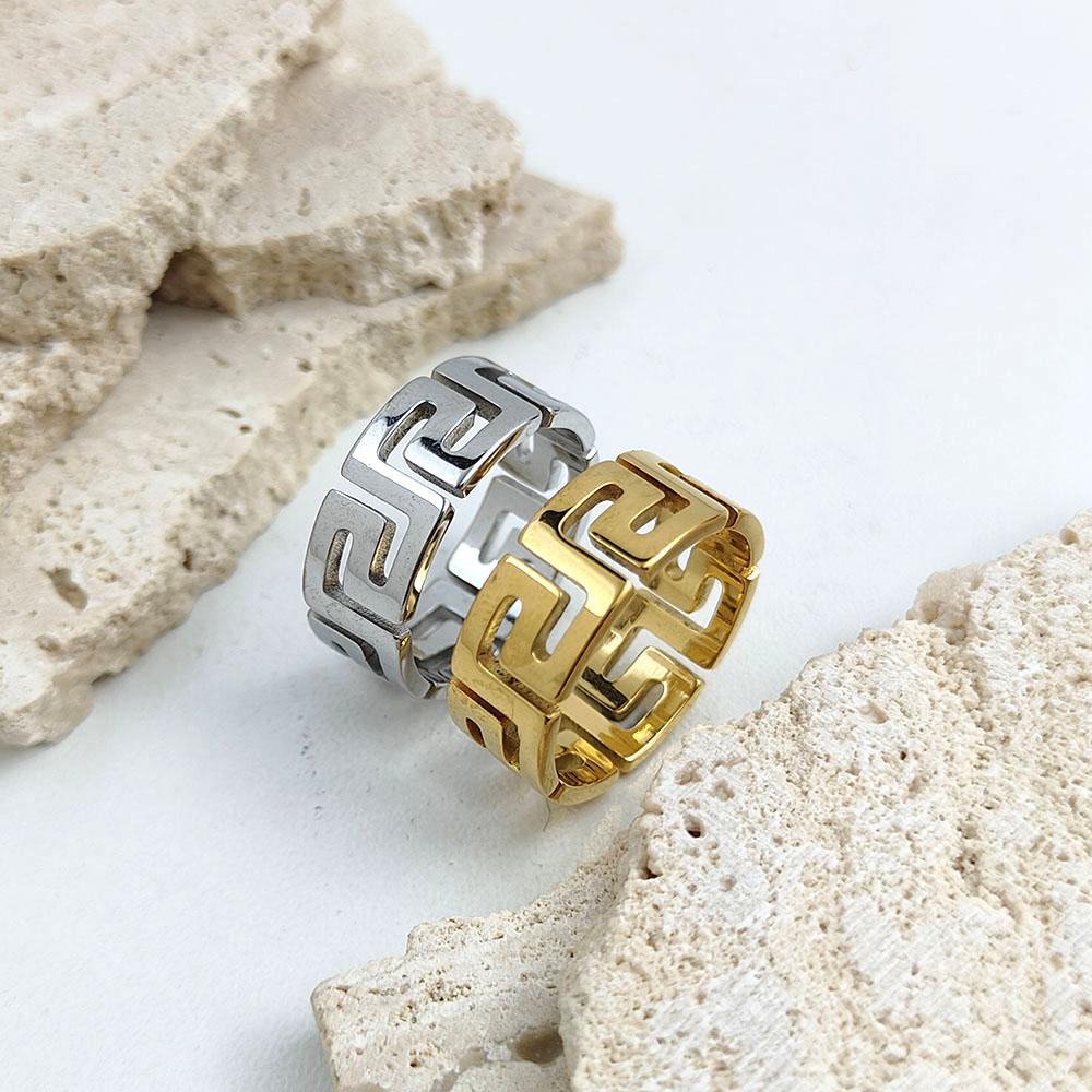 Stilvoller und charmanter Herrenring aus vergoldetem Edelstahl, schlichter Damenring mit Chinesische Mauer Muster, Schmuck für Hochzeitsfeier