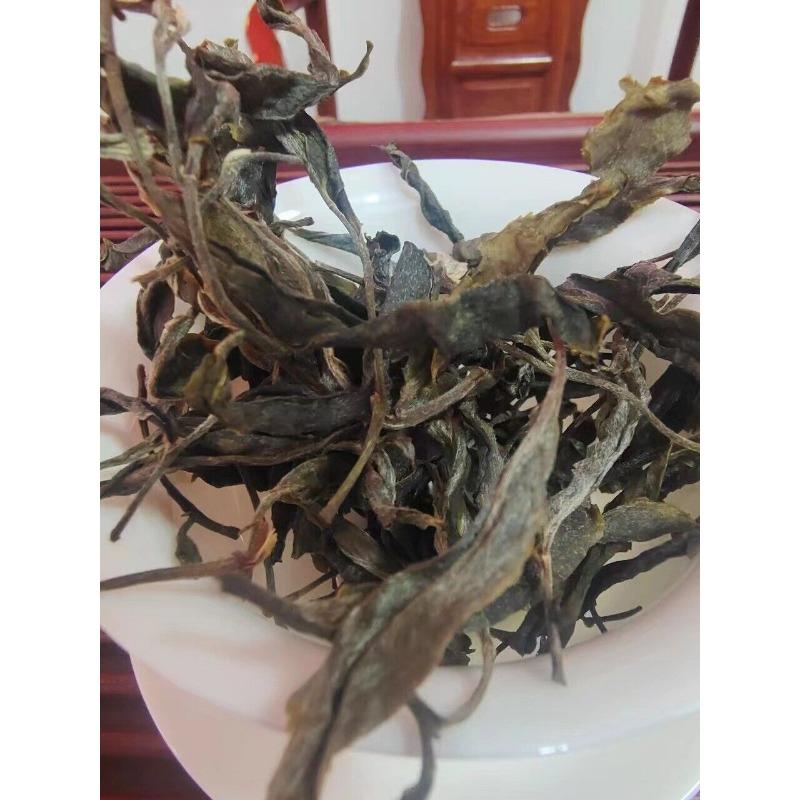Yunnan Tee Nannuo Berg Pema Alter Baum Erster Frühling Pu'er Rohtee 100g