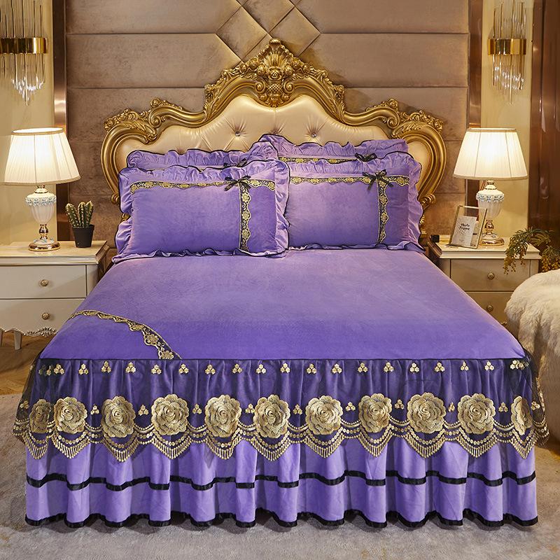 

Хрустальный бархат, кружевная юбка-кровать, цельный термофланелевой наматрасник, фланелевое коралловое бархатное покрывало, комплект постельного белья из трех предметов 180*200cm 3pcs