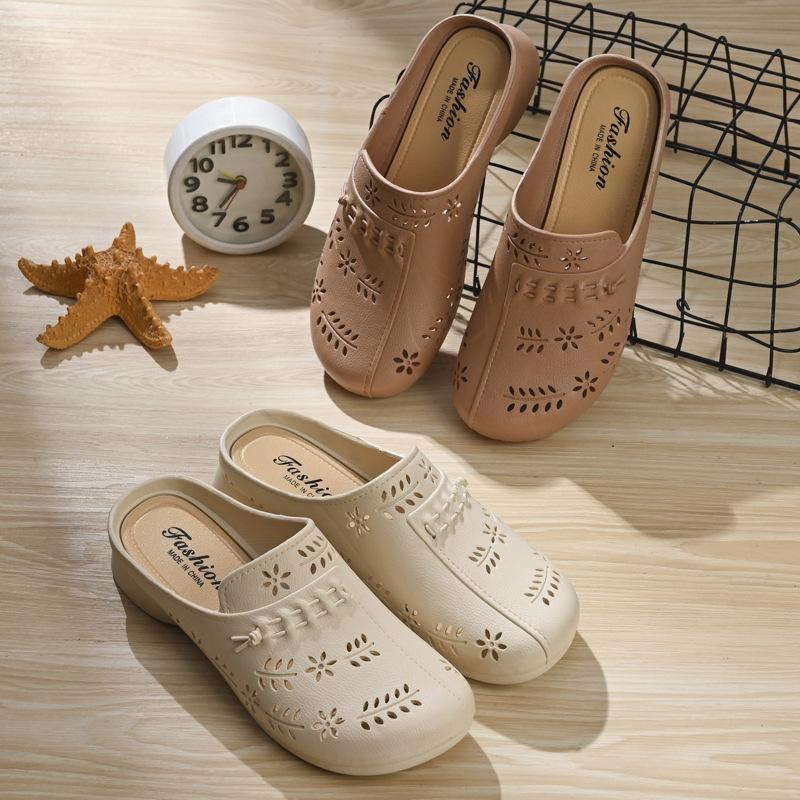 Women's Breathable Hollow-out Clogs Slippers Lightweight Non-slip Backless Mules Casual Indoor Outdoor Summer Shoes