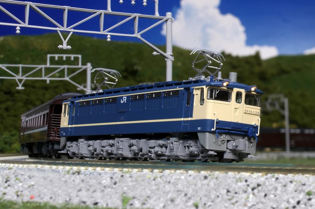 KATO N Gauge EF65 1000 Shimonoseki General Rolling Stock Yard Railway Model Electric Locomotive 3061-6
