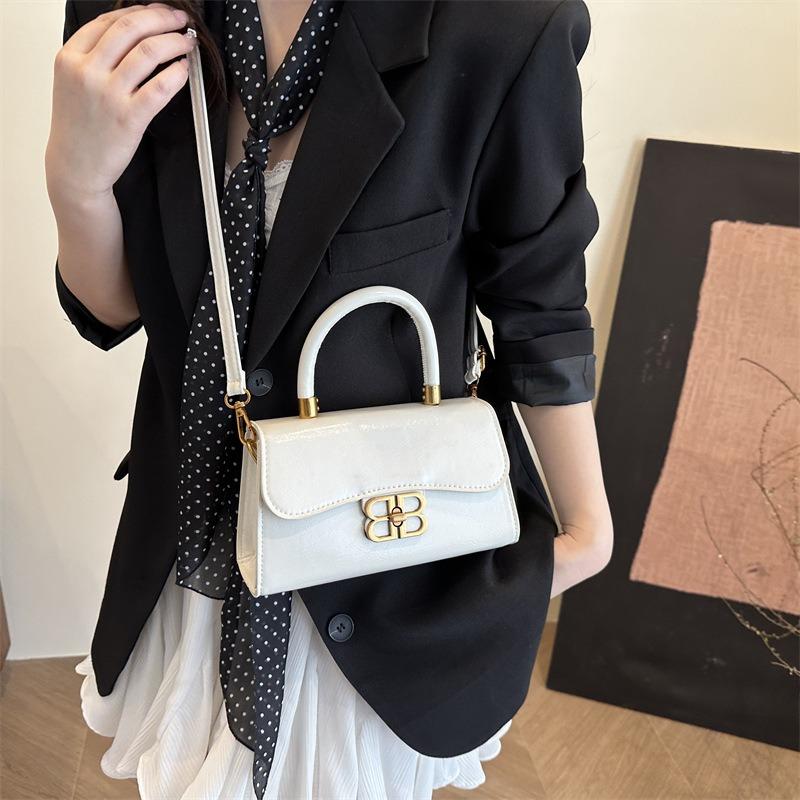 Summer new retro solid color fashion hand carry small square bag women's premium messenger bag texture niche shoulder bag