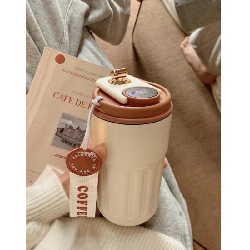 Hochwertiger Becher Heiß- und Kalt-Vakuumisolierter Becher Edelstahlbecher Tragbarer Wasserbecher