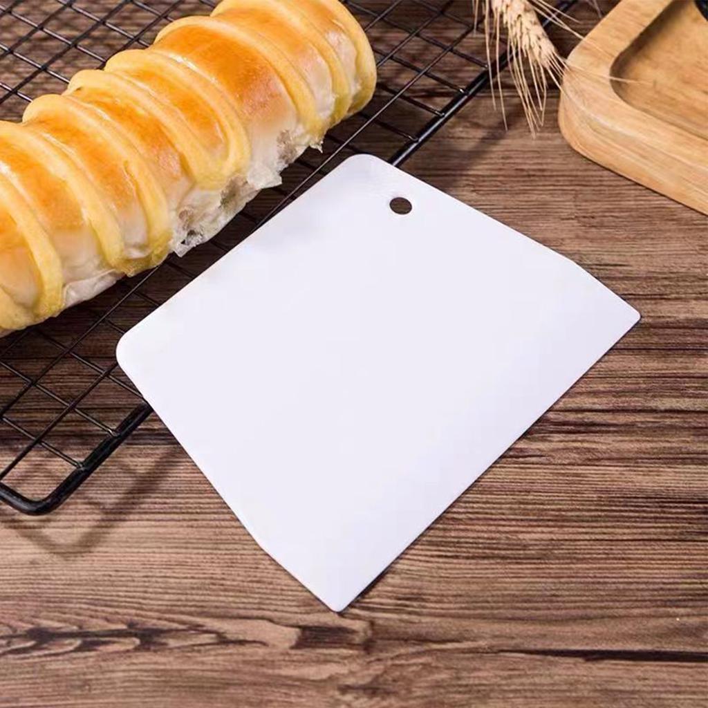Dough Scraper Lightweight Flat Cut Reusable Plastic Bowl Scraper Multifunctional Flexible with Hanging Hole for Kitchen