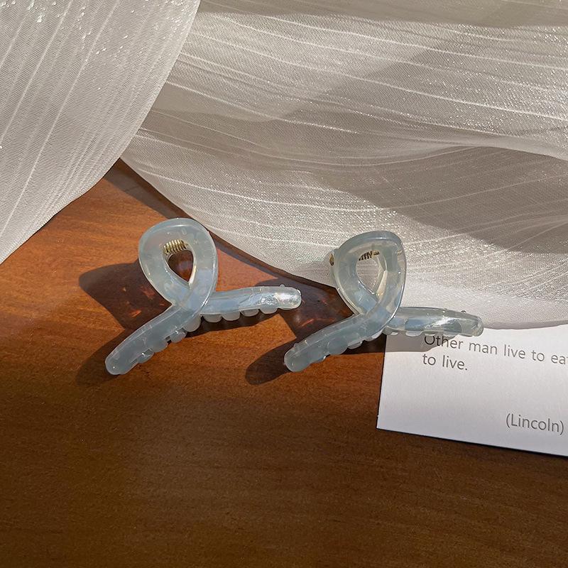 4.5CM Semi-Transparent Jelly Color Claw Clip for Half-Up Hairstyles - Sweet Small Shark Clip Hair Accessory