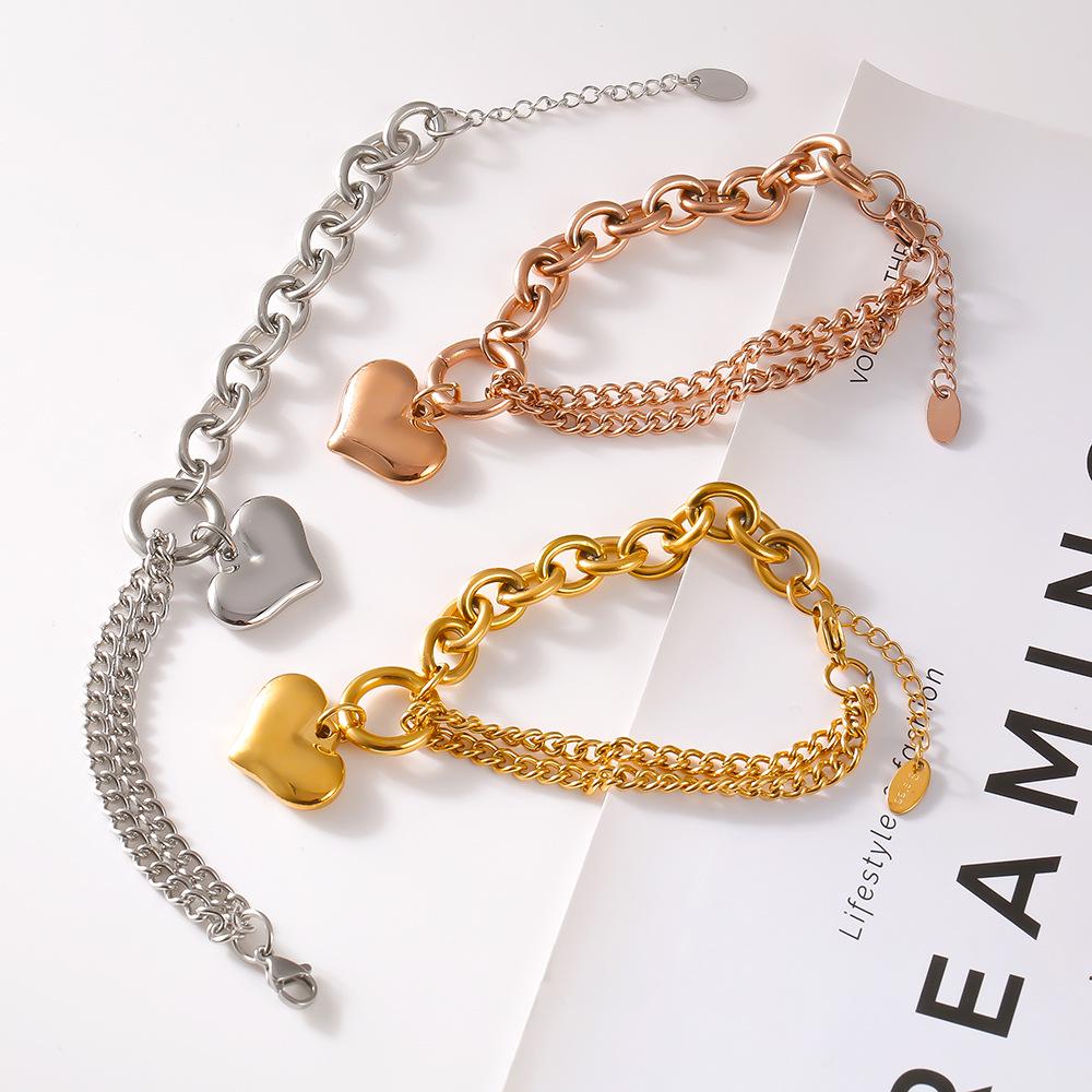 18K Gold Plated Titanium Steel Heart Bracelet with French Minimalist Cuban Chain Design
