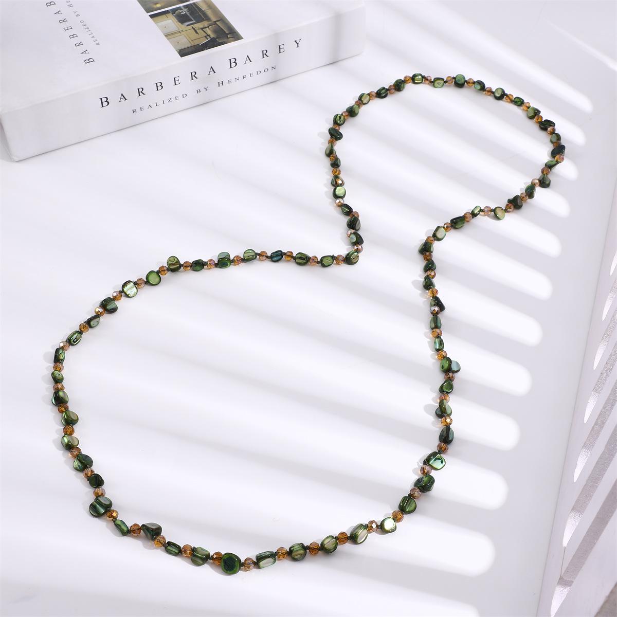 

Богемское зеленое ожерелье из кристаллов и ракушек в этническом стиле