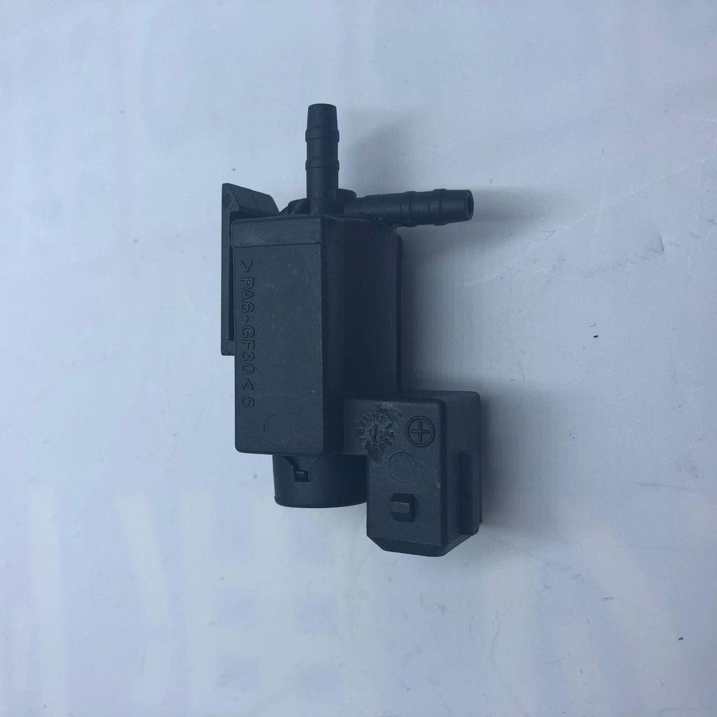 BMW E31-E53 Exhaust Gas Recirculation Control Valve 11741742712