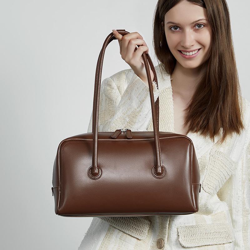 Genuine Leather Boston Women's Bag Bowling Bag Handheld One Shoulder Pillow Bag Women's New Square Underwear Women's Bag