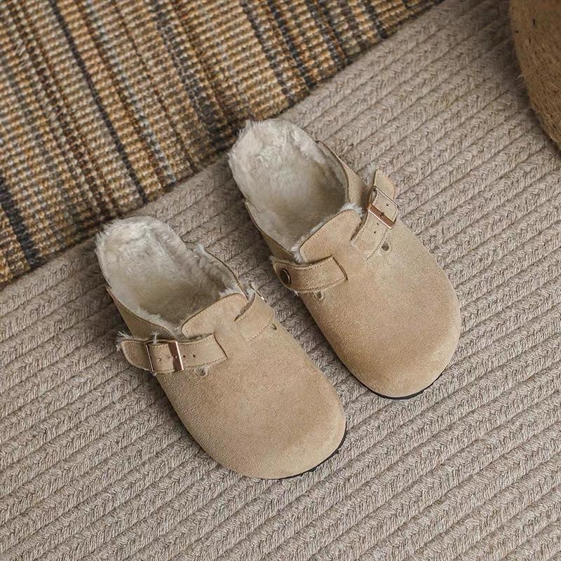 

Новые женские тапочки, осенне-зимние кожаные тапочки с круглым носком, парные тапочки, повседневные, сохраняющие тепло женские замшевые шлепанцы 35