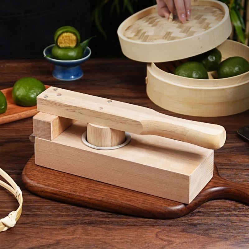 Professional Wood Molds Kitchen Supplies Practical Wood Mochi Press Festival Hand Press Moulds for Dessert Enthusiasts