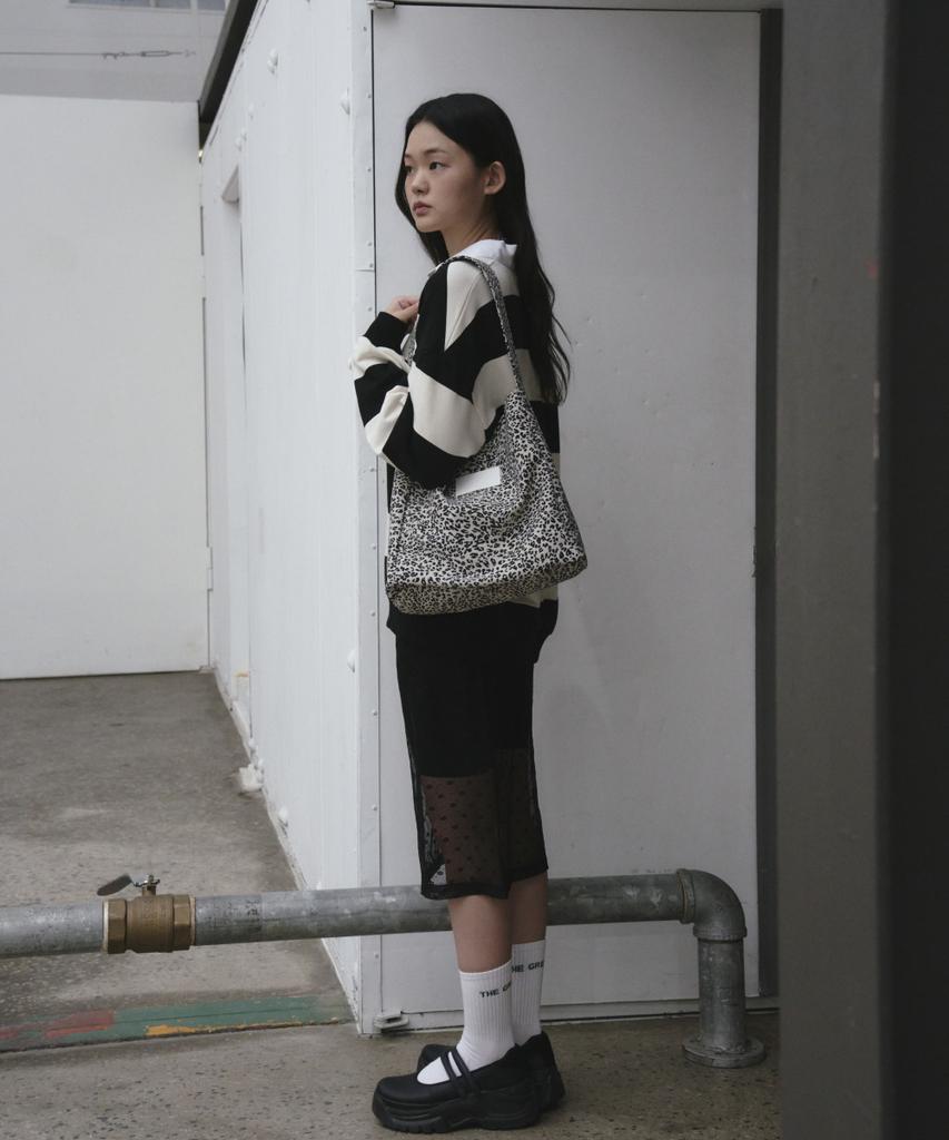 The Green Lab Leopard Print In-Pocket Shoulder Bag [Ivory]