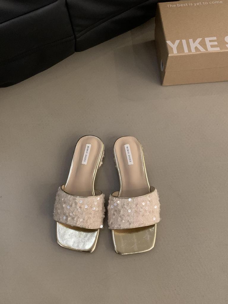 French Rhinestone Sequined Thick Heel Slippers Women's Summer Wear 2025 New Low Heel Design Silver Sandals