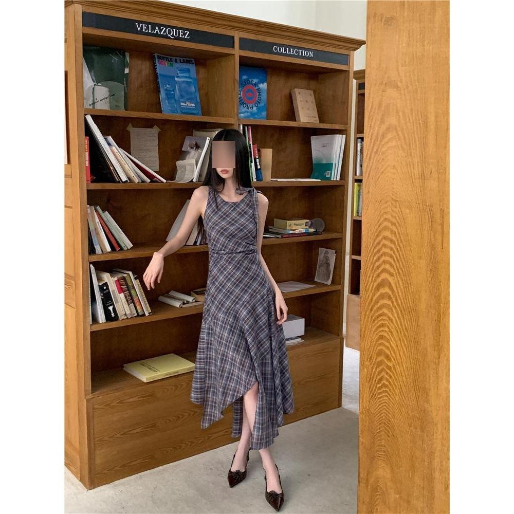 American vintage plaid sleeveless dress women's summer new niche irregular vest skirt midi length
