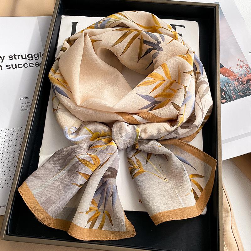 Large Plaid Wool Scarf for Women Koream Autumn Warm Shawls and Wraps Pashmina Winter Wool Scarves Blanket Echarpe Stole Ladies
