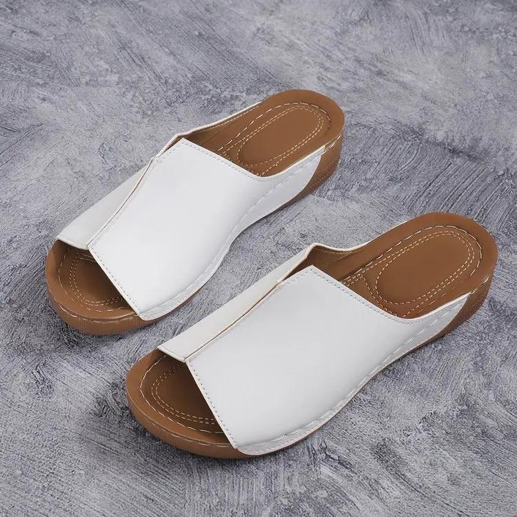 Mode Klassieke Retro Dames Sandalen 2024 Zomer Peep Toe Casual Outdoor Slippers Comfortabele Sleehak Romeinse Dames Schoenen Sandalias De Mujer