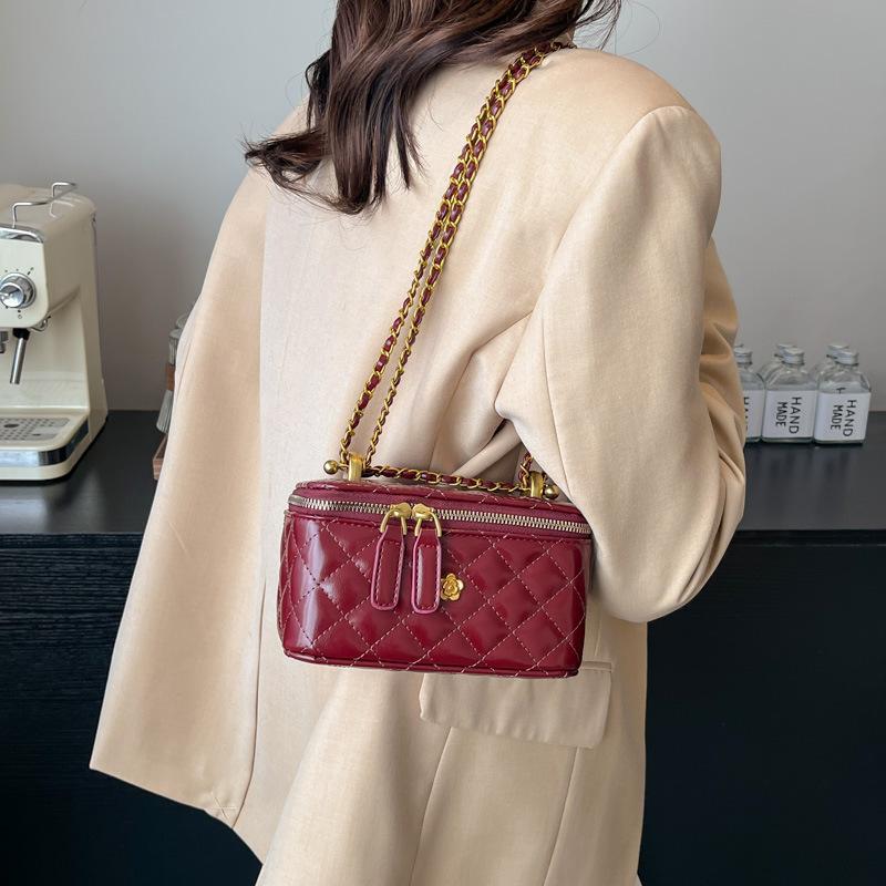 Rhombus Chain Bag Women's 2025 New Trendy Spring Popular Fashion High-end Shoulder Bag Crossbody Bucket Bag