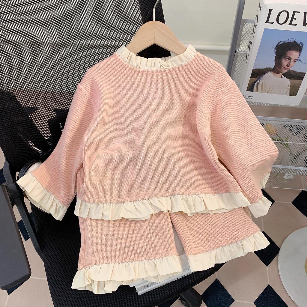 Girls Long Sleeve Round Neck Sweatshirt and Pants Set Cute Cartoon Design