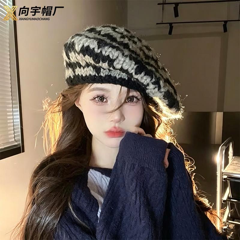 Retro contrasting stripes thick knitted beret women's autumn and winter versatile wool painter hat children's parent-child warm hat