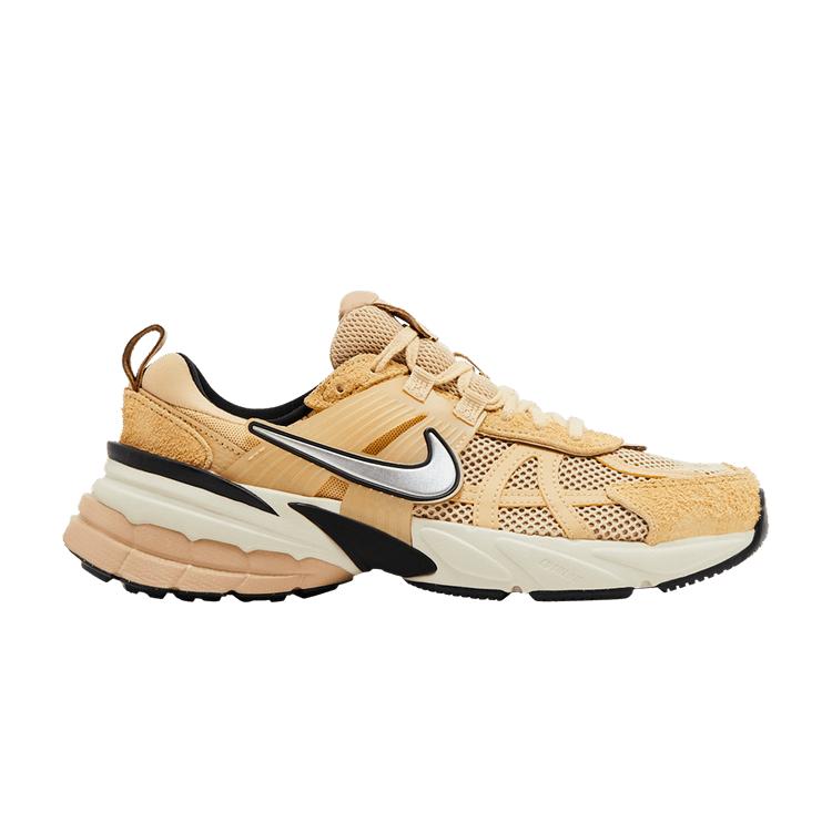 Nike V2K Run Sesame (Women s) 36