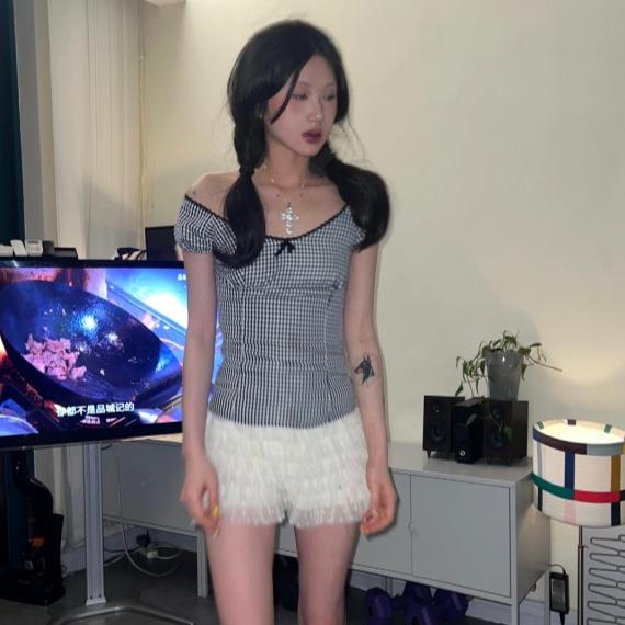 Y2k Sexy Streetwear T-Shirts Women American Retro Vintage Harajuku Striped Lace Patchwork Bow Slim Tees Tops Summer