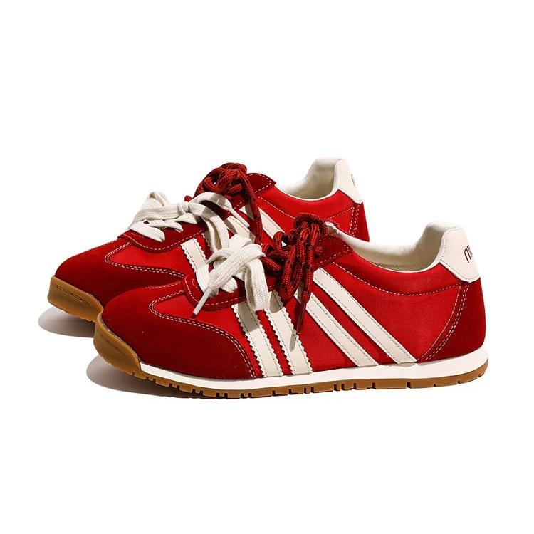 Sheepskin version of ballet style moral training shoes women's 2025 spring and autumn flat-bottomed casual sports shoes versatile Forrest Gump shoes