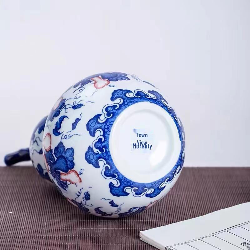 Jingdezhen Blue & White Gourd Vase: Ceramic Underglaze Red Wine, Oil, Vinegar Pot & Double-Layer Storage Jar Ornament.