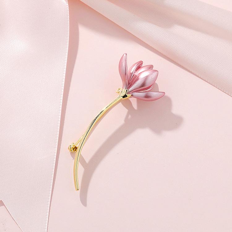 

Брошь в виде лотоса в китайском стиле, высококачественная женская элегантность, простая брошь, темпераментная ниша, анти-свет, булавка, аксессуары для костюма