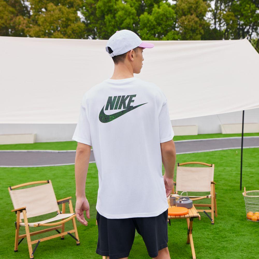 Nike T Shirts Men s White Crew Neck Moderate L
