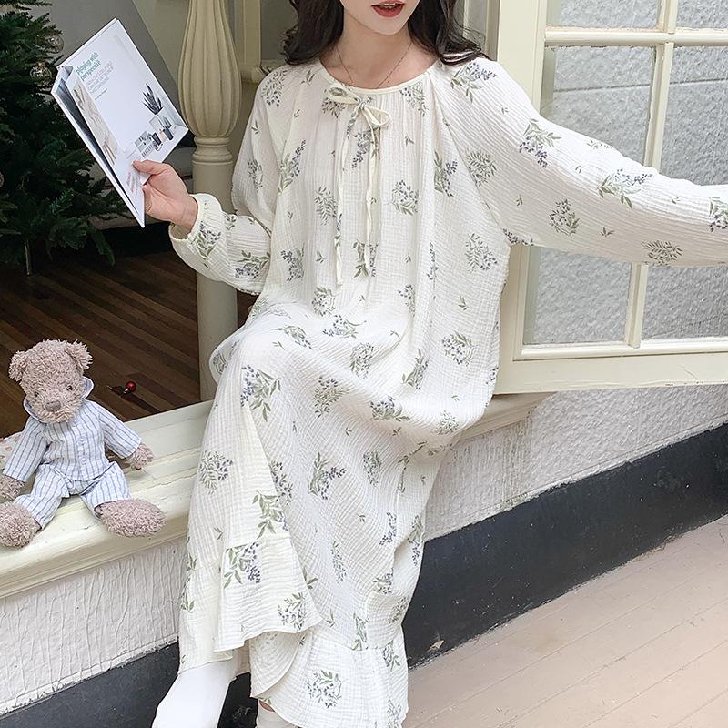 Pajamas Loose double-layer cotton yarn long-sleeved pajamas Princess style crew neck pajamas can be worn outside Sweet and fresh female college